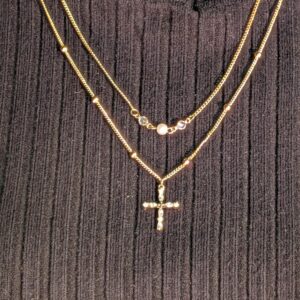 Collier double rang croix dorée