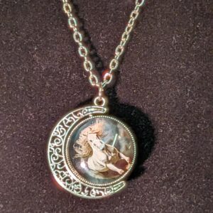Collier lune cheval sauvage